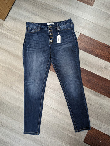 Kan Can High Rise Skinny Jeans button fly in a size 15/31